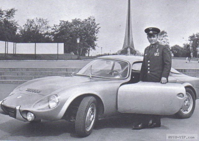 Французский автомобиль Юрия Гагарина