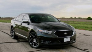 Read more about the article Тюнинг седана Ford Taurus SHO от Hennessey Performance