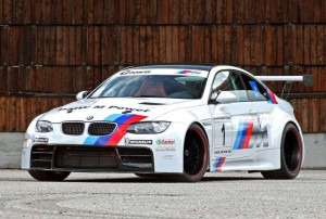 Read more about the article Спорткар G-POWER M3 GT2 R