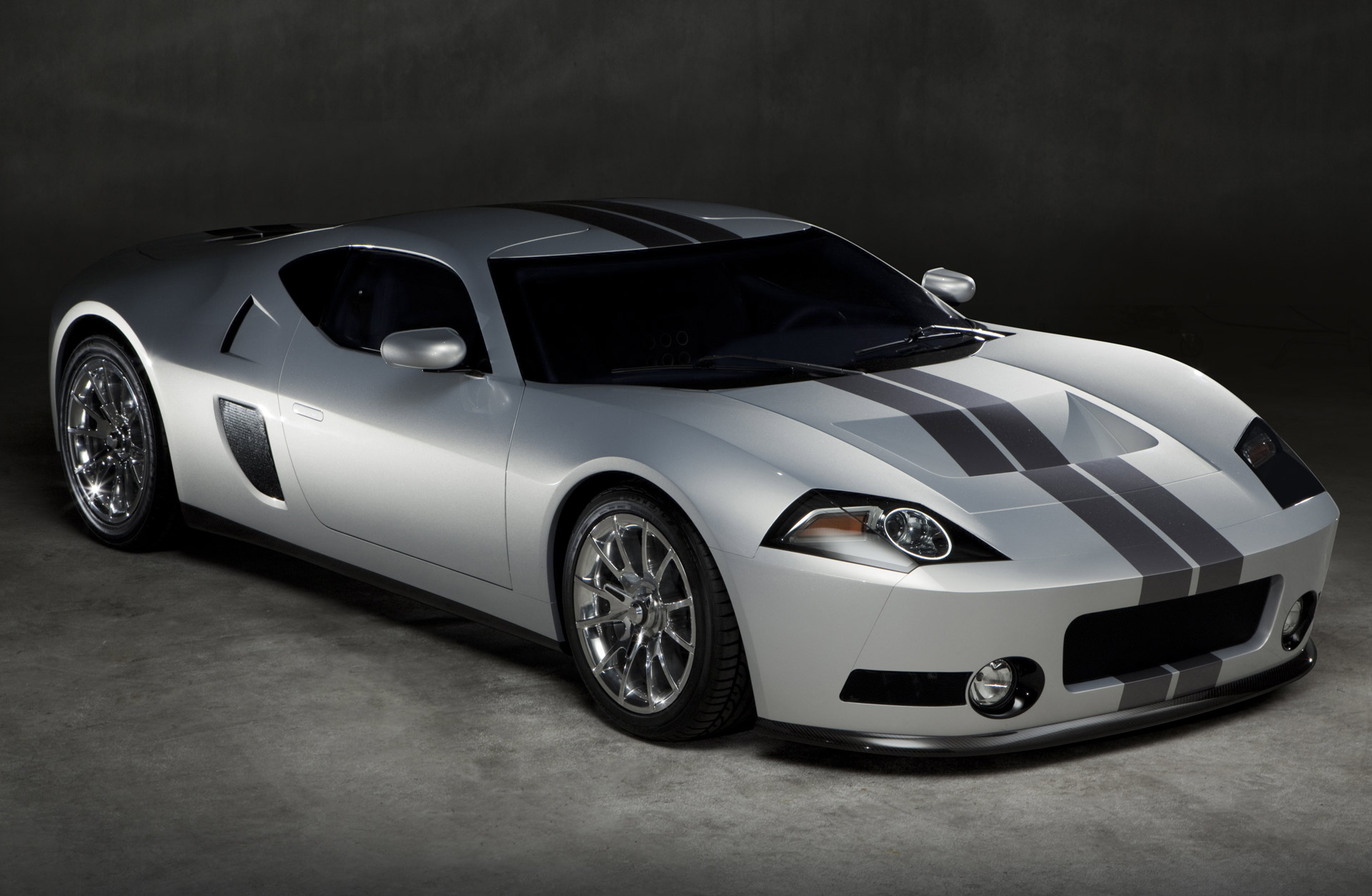 Read more about the article Суперкар Galpin Ford GTR1